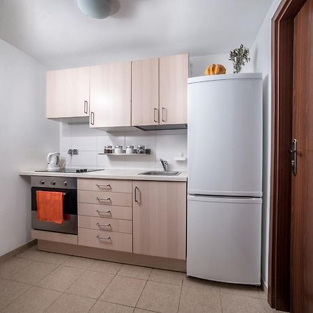 Gim Apartments กดัญสก์ ภายนอก รูปภาพ