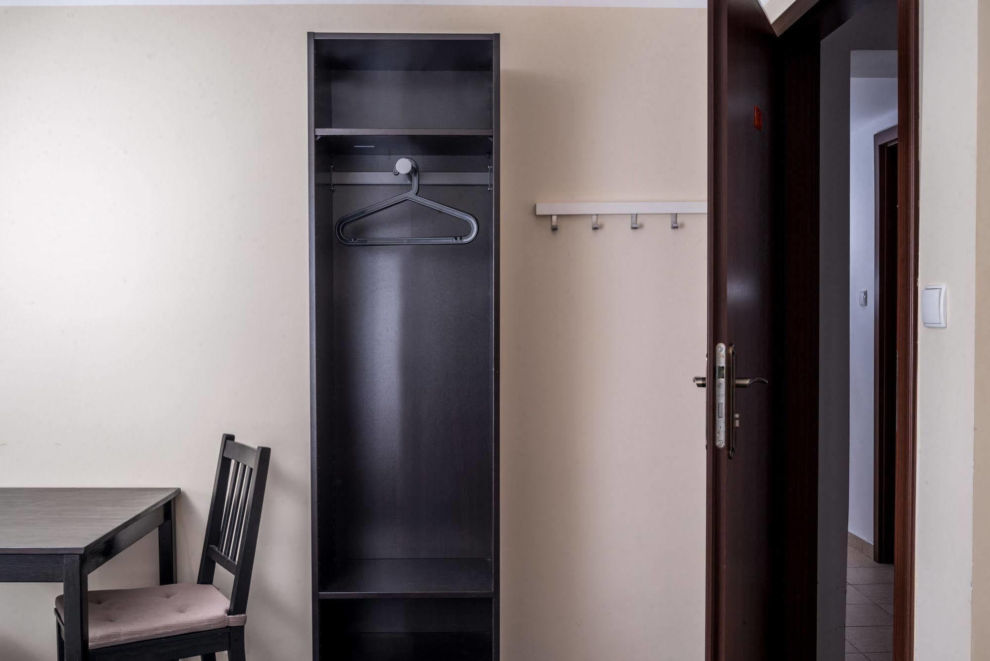 Gim Apartments กดัญสก์ ภายนอก รูปภาพ